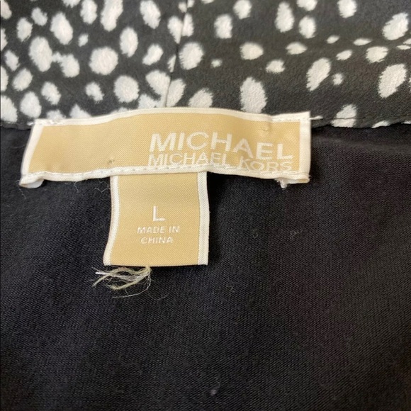 🔥SOLD🔥Michael Kors ♦️ Halter Cowl Tank - Picture 7 of 9